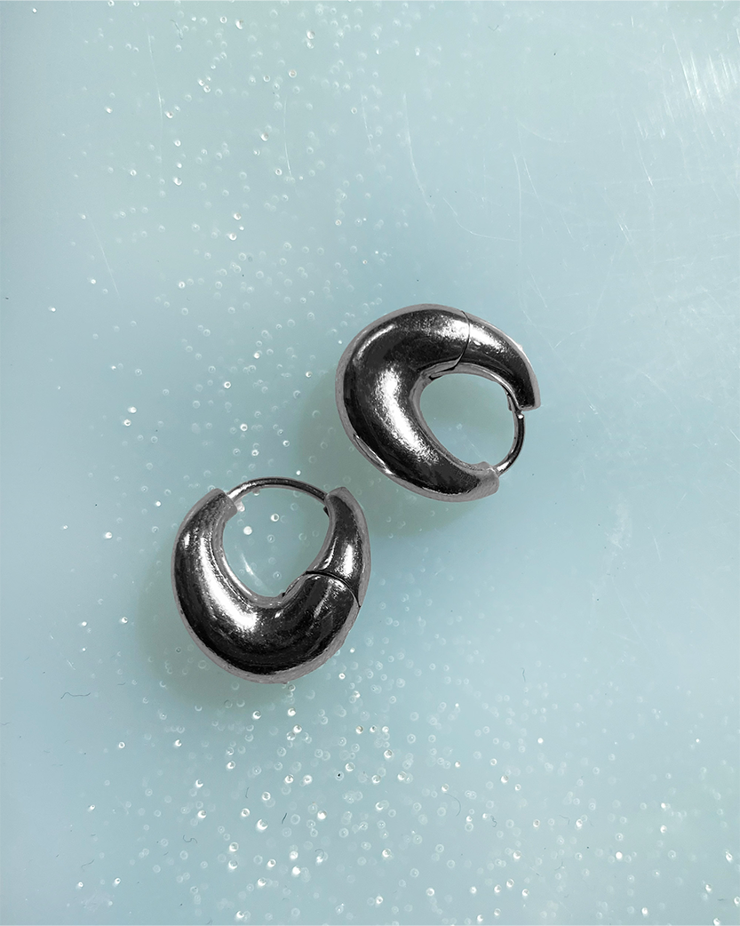 Lips Earrings