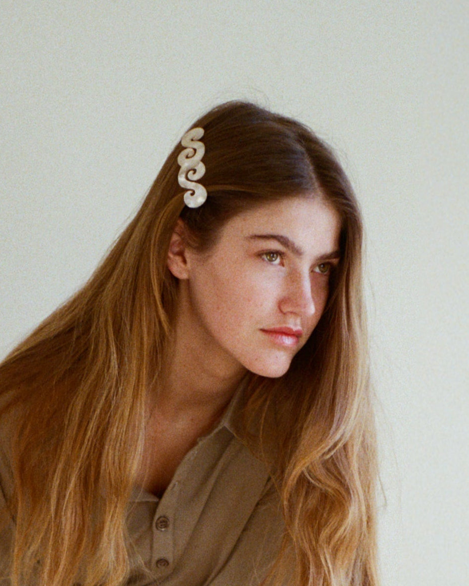 Pearl Cheyenne Barrette