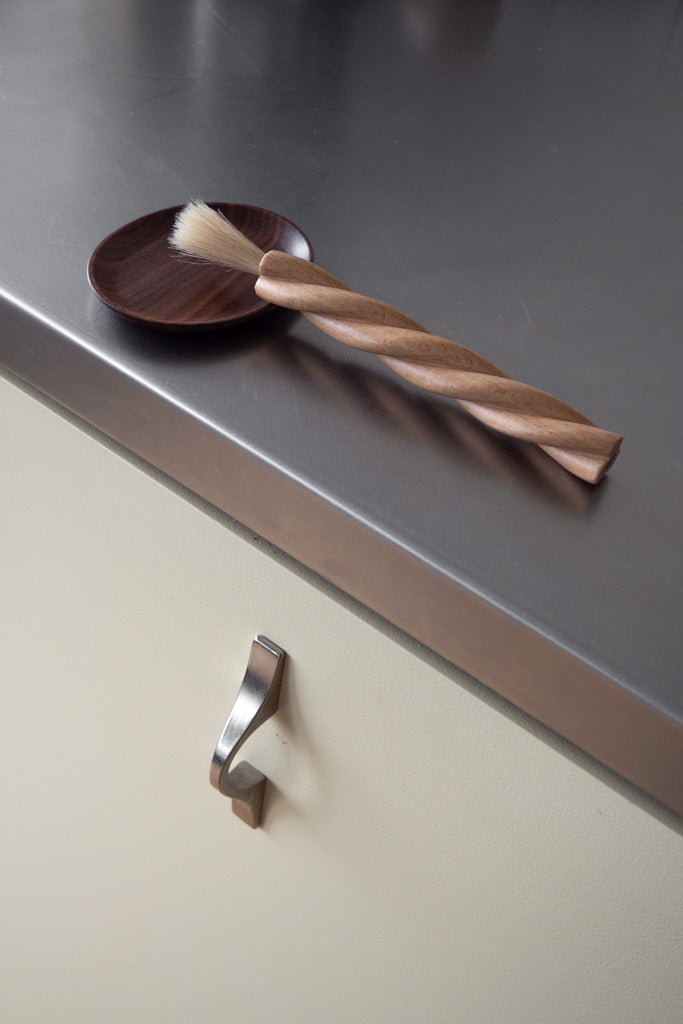 Twisted Kitchen Brush
